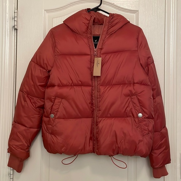 NWT American Eagle Puffer Coat - Picture 1 of 3